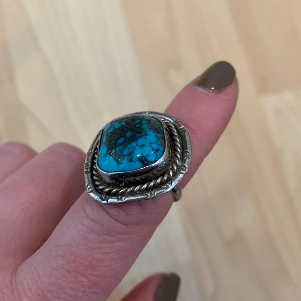Turquoise Ring - Picture 2 of 4